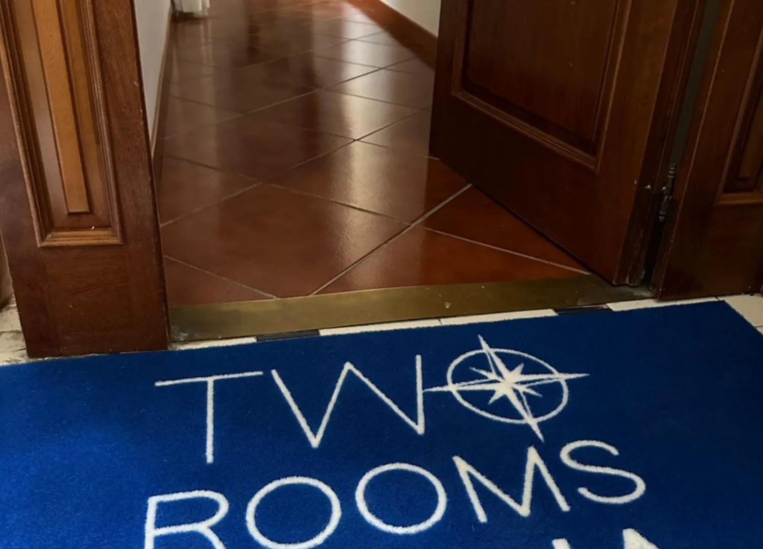 Two Rooms Chiaia 37 Naples 0*,  Italy